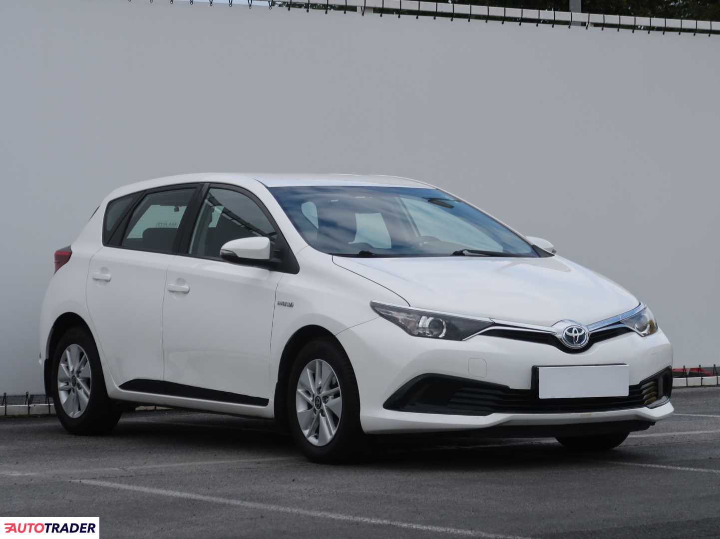 Toyota Auris 2017 1.8 134 KM Toyota Auris 2017 1.8 134 KM