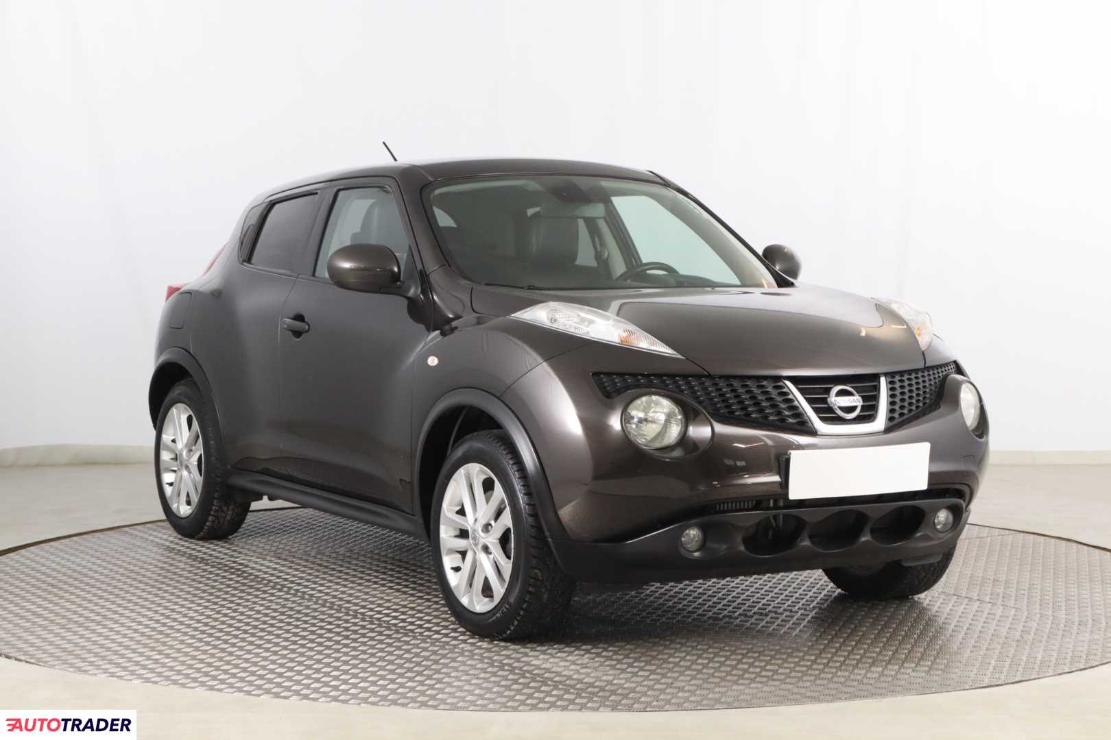 Nissan Juke 2012 1.6 187 KM