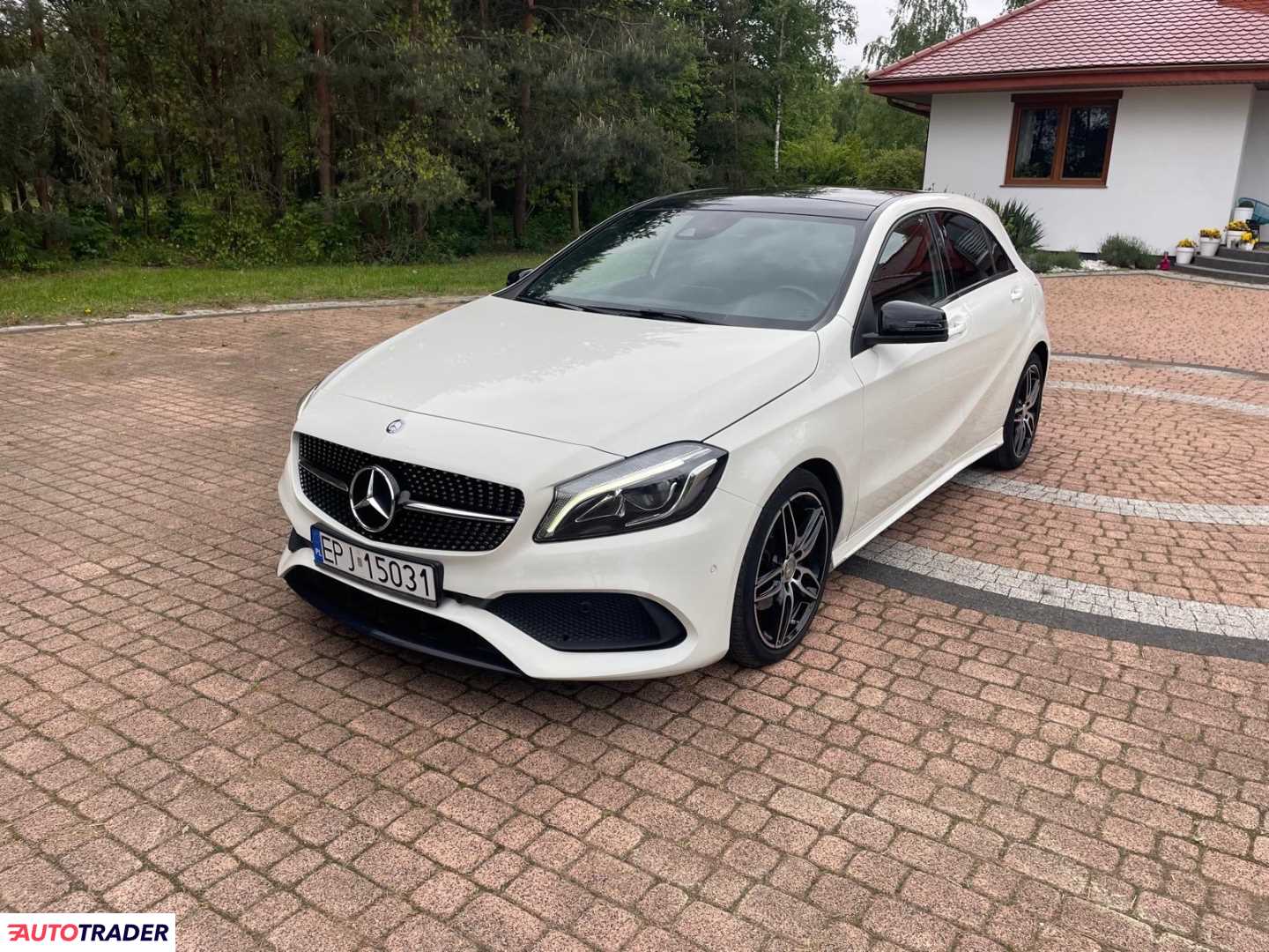 Mercedes A-klasa 2015 1.6 130 KM Mercedes A-klasa 2015 1.6 130 KM