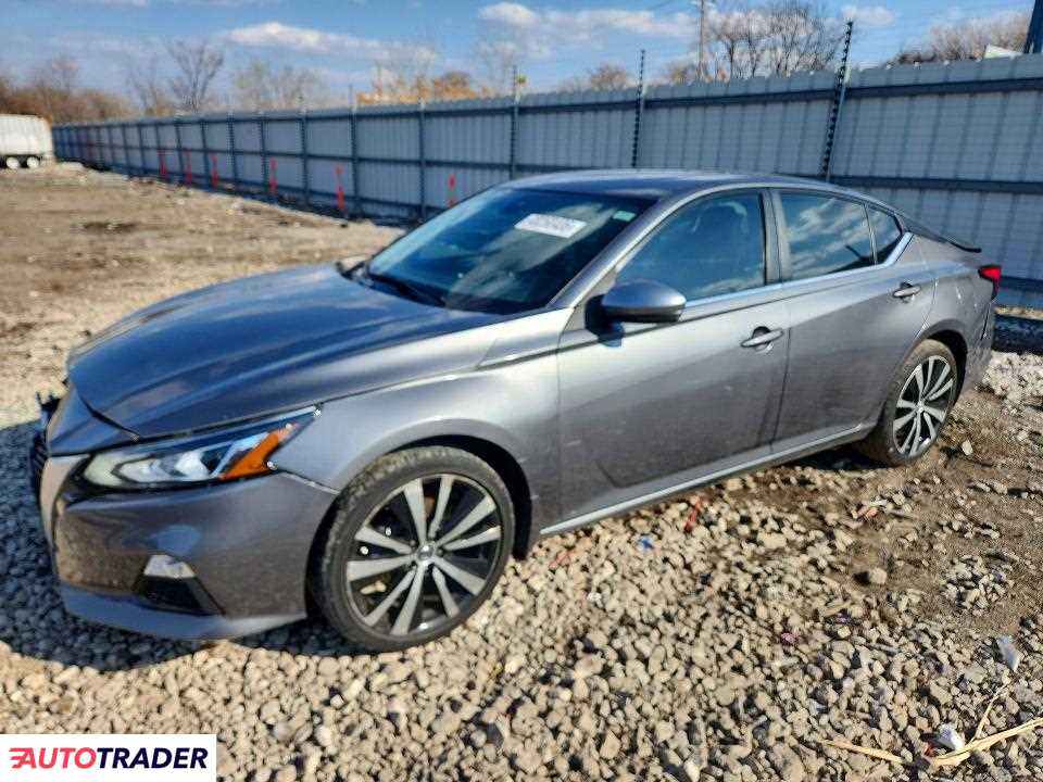 Nissan Altima 2021 2