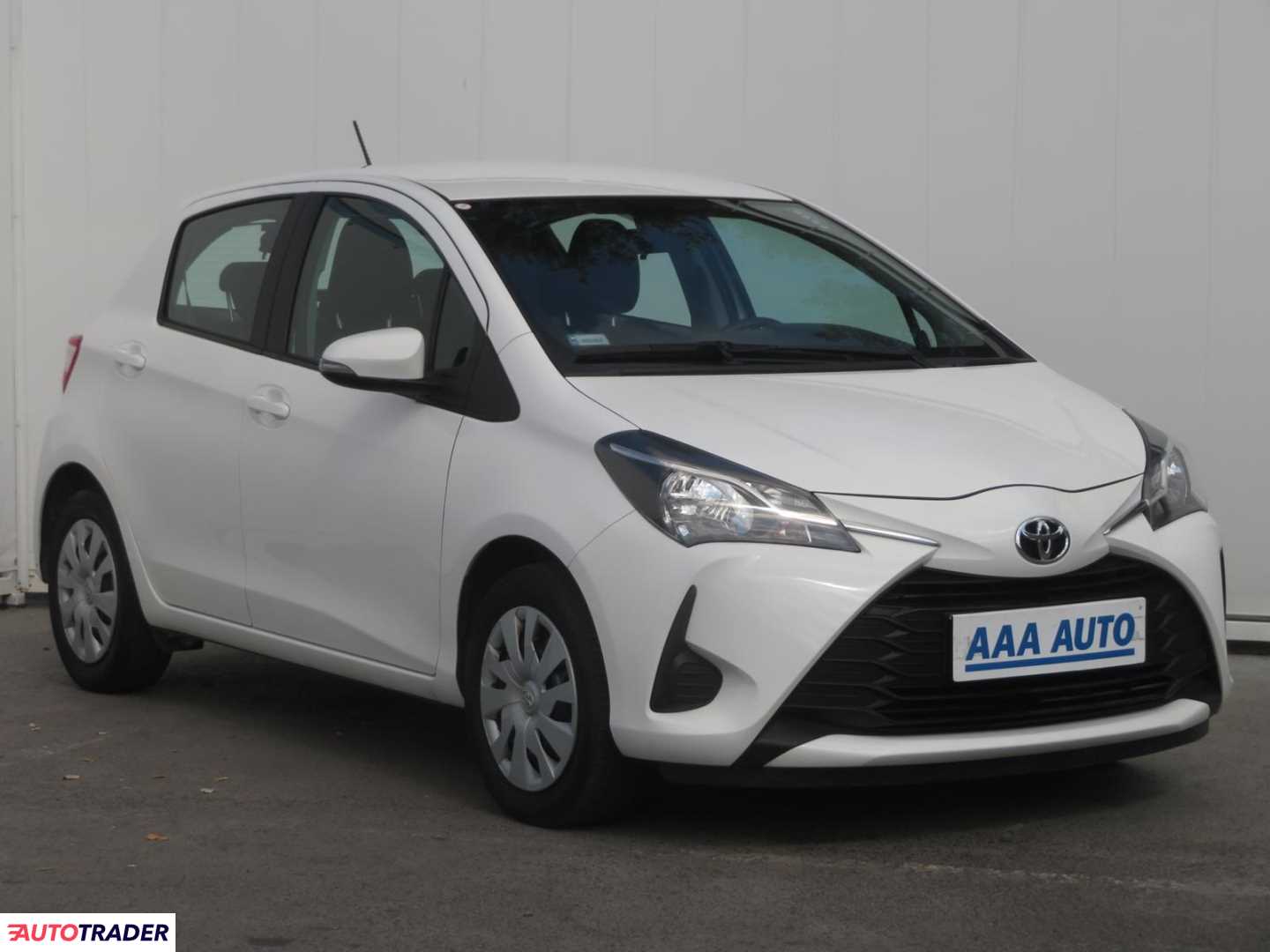 Toyota Yaris 2017 1.5 109 KM Toyota Yaris 2017 1.5 109 KM