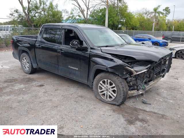 Toyota Tundra 2022 3