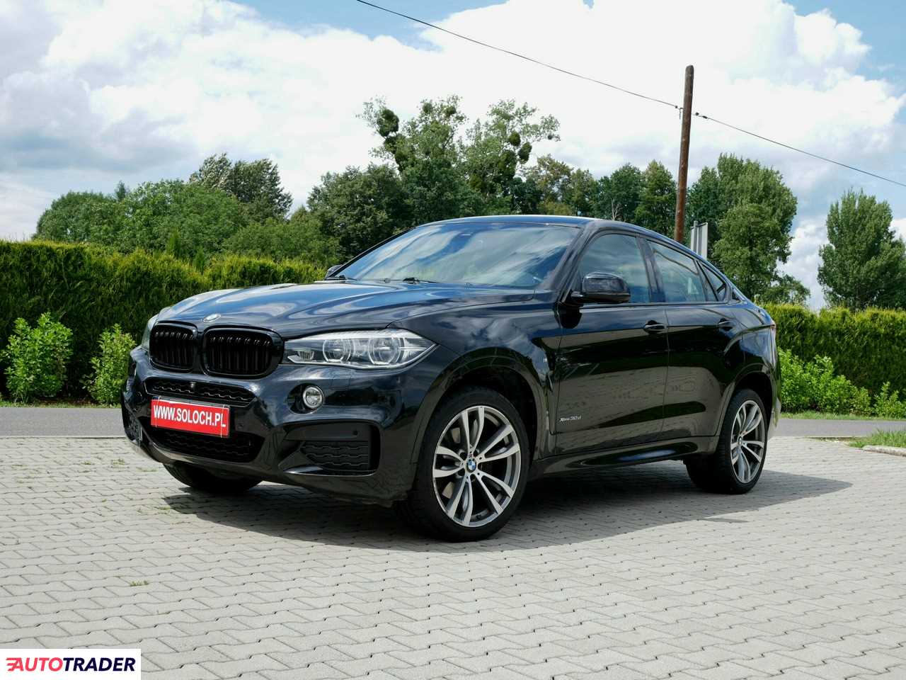 BMW X6 2017 3.0 258 KM