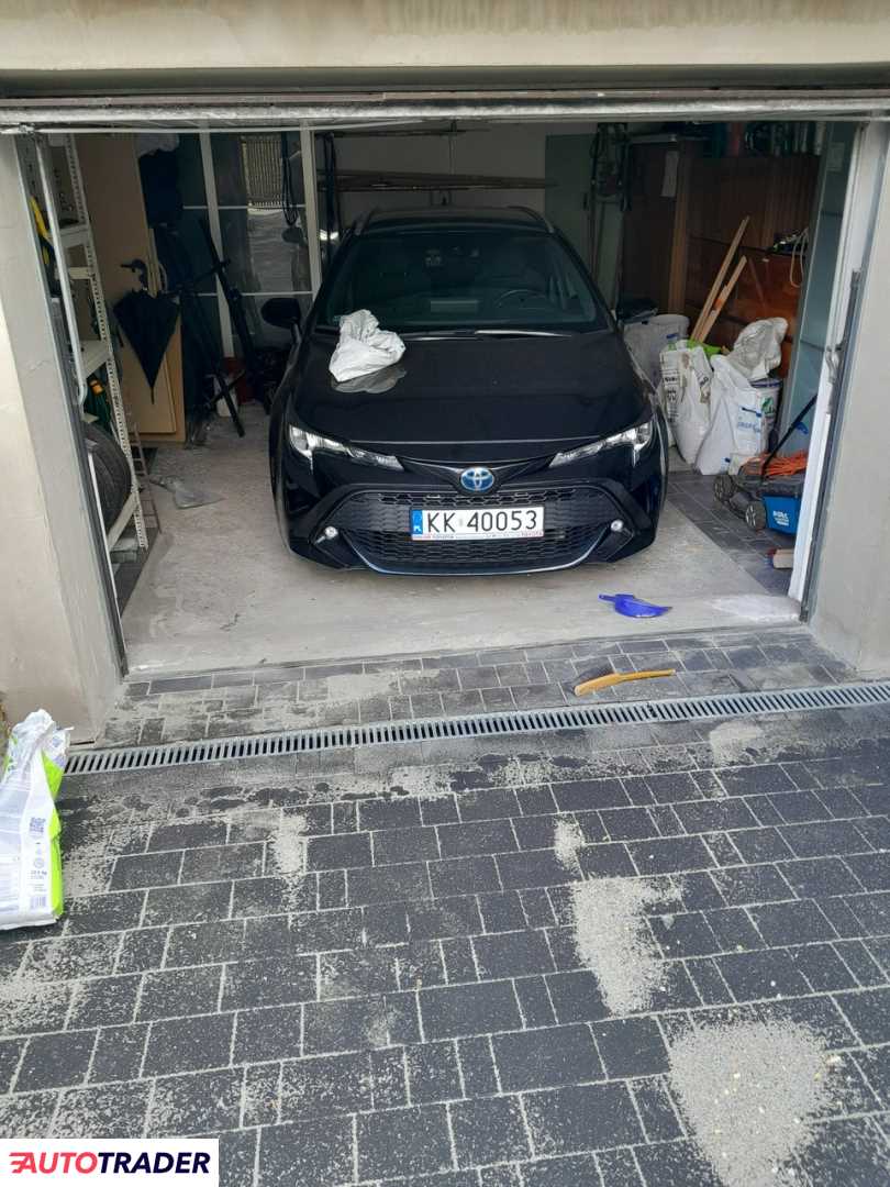 Toyota Corolla 2022 1.8 122 KM