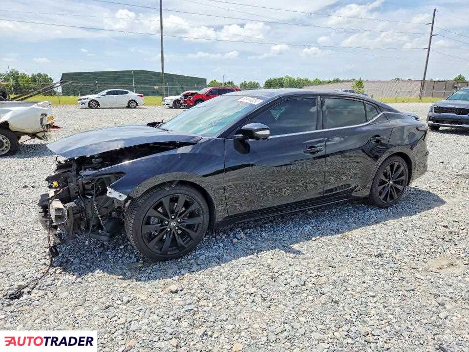 Nissan Maxima 2021 3