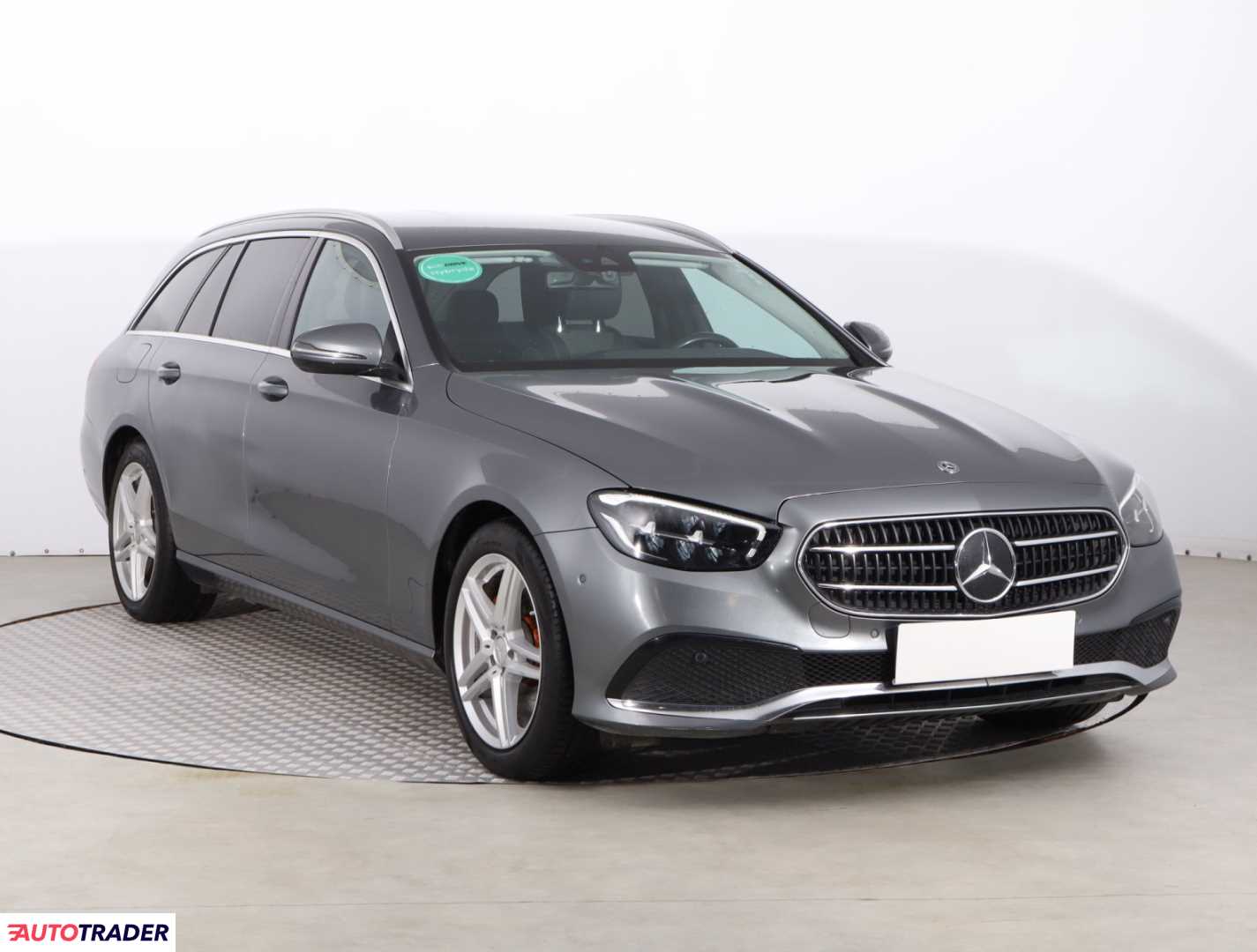 Mercedes E-klasa 2020 2.0 194 KM Mercedes E-klasa 2020 2.0 194 KM