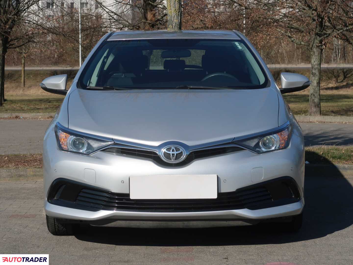 Toyota Auris 2016 1.6 130 KM