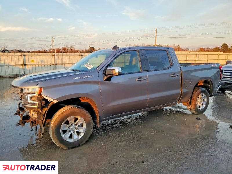 Chevrolet Silverado 2022 5
