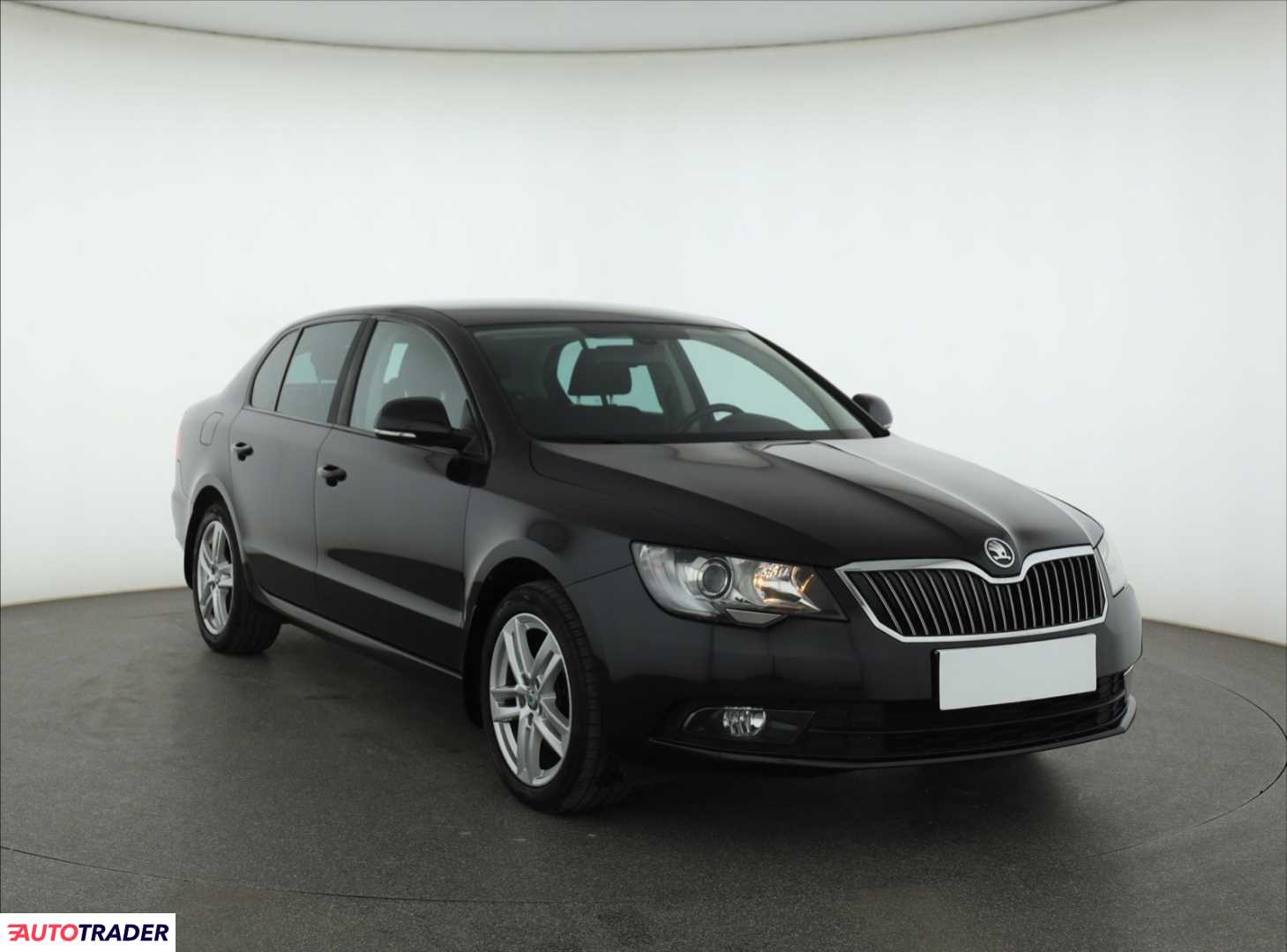 Skoda Superb 2014 2.0 138 KM