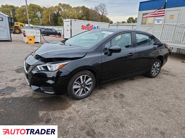 Nissan Versa 2020 1
