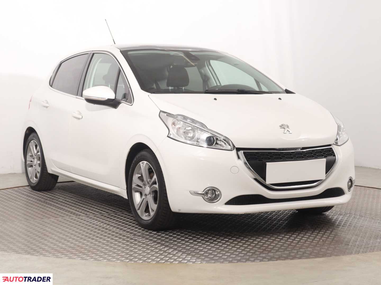 Peugeot 208 2012 1.2 80 KM