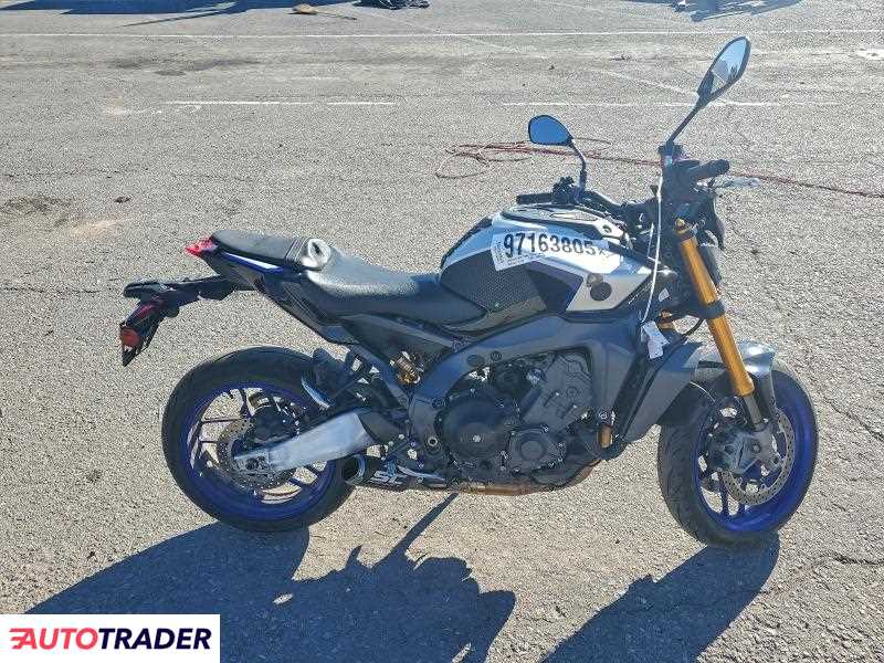 Yamaha MT 2025