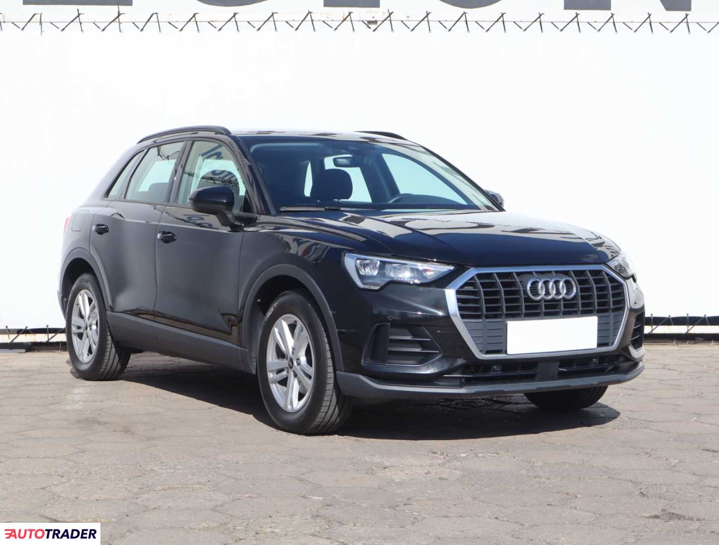 Audi Q3 2021 1.5 147 KM