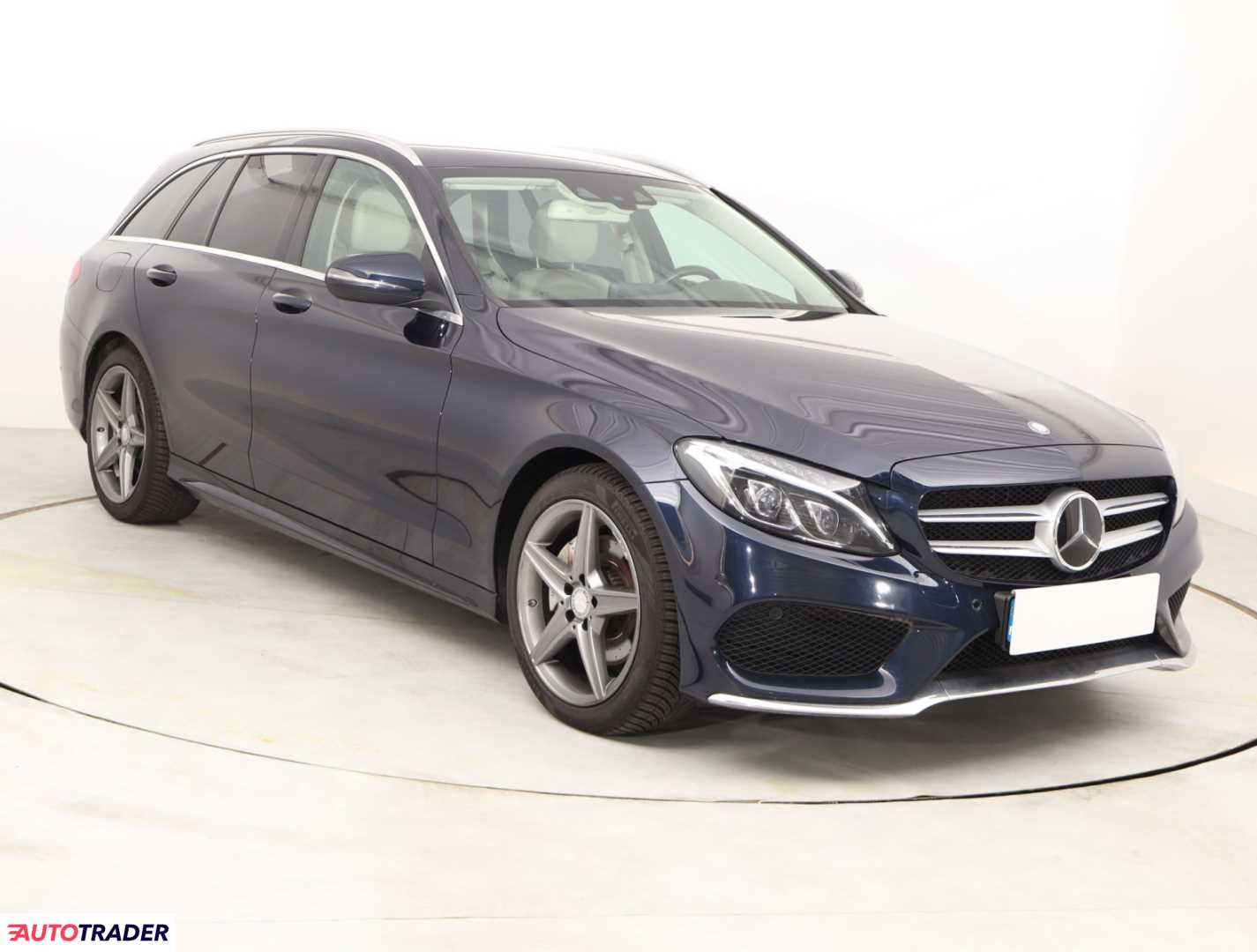 Mercedes C-klasa 2015 2.0 181 KM