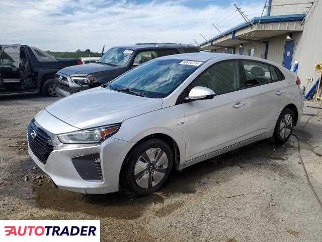 Hyundai IONIQ Hybrid 2018 1