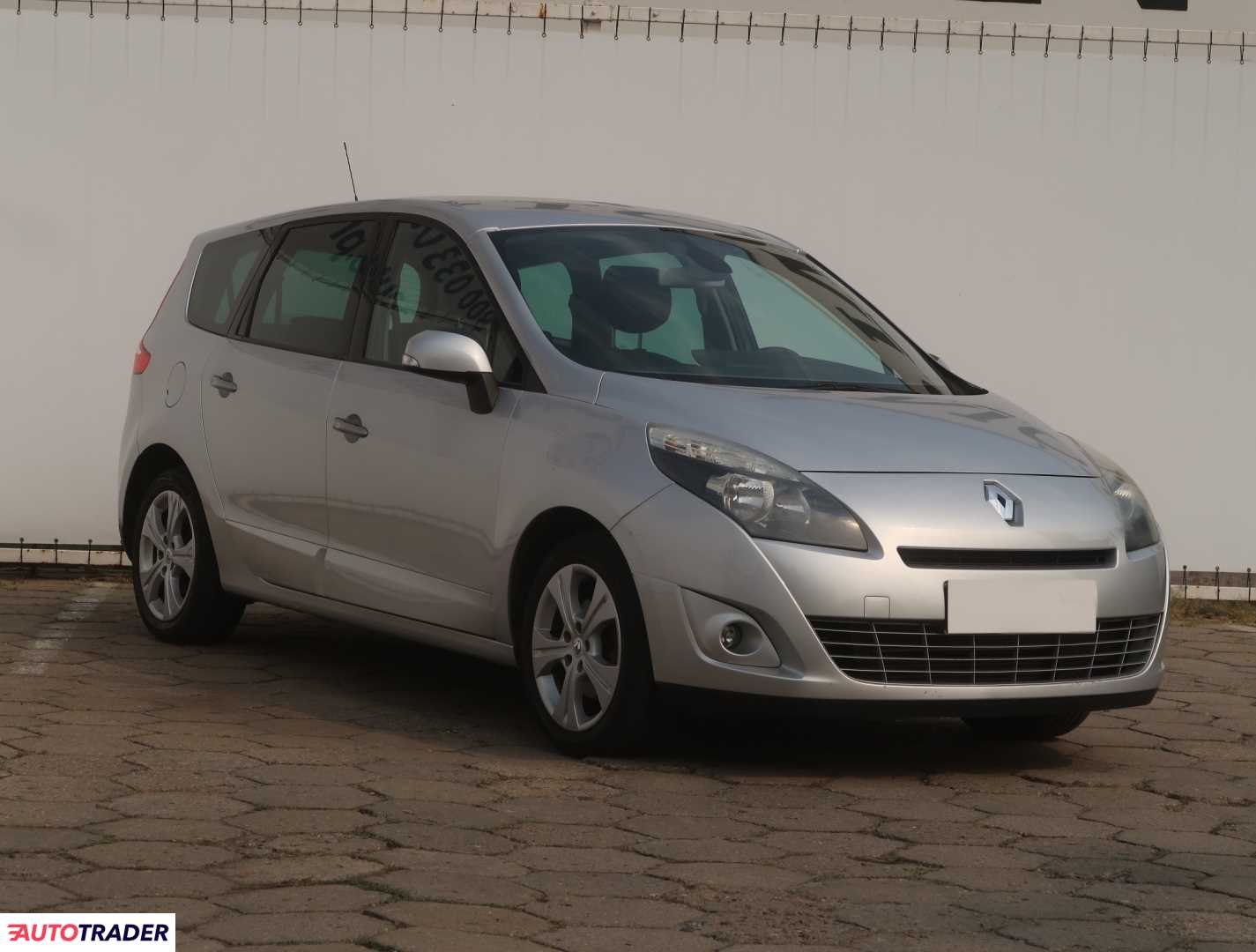 Renault Grand Scenic 2009 1.4 128 KM