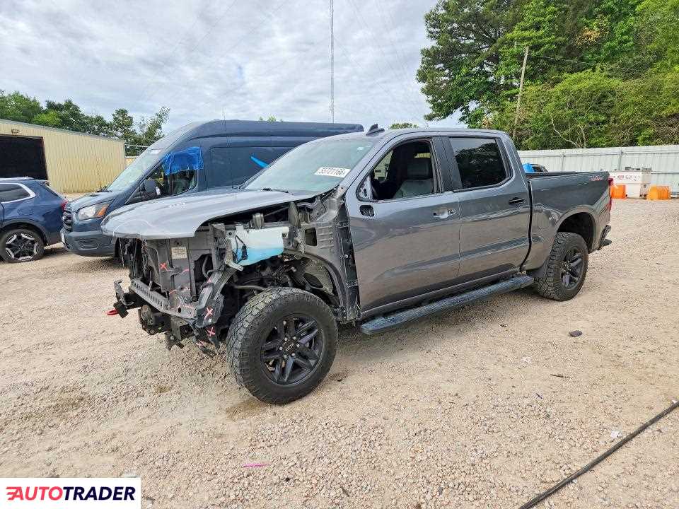 Chevrolet Silverado 2021 6