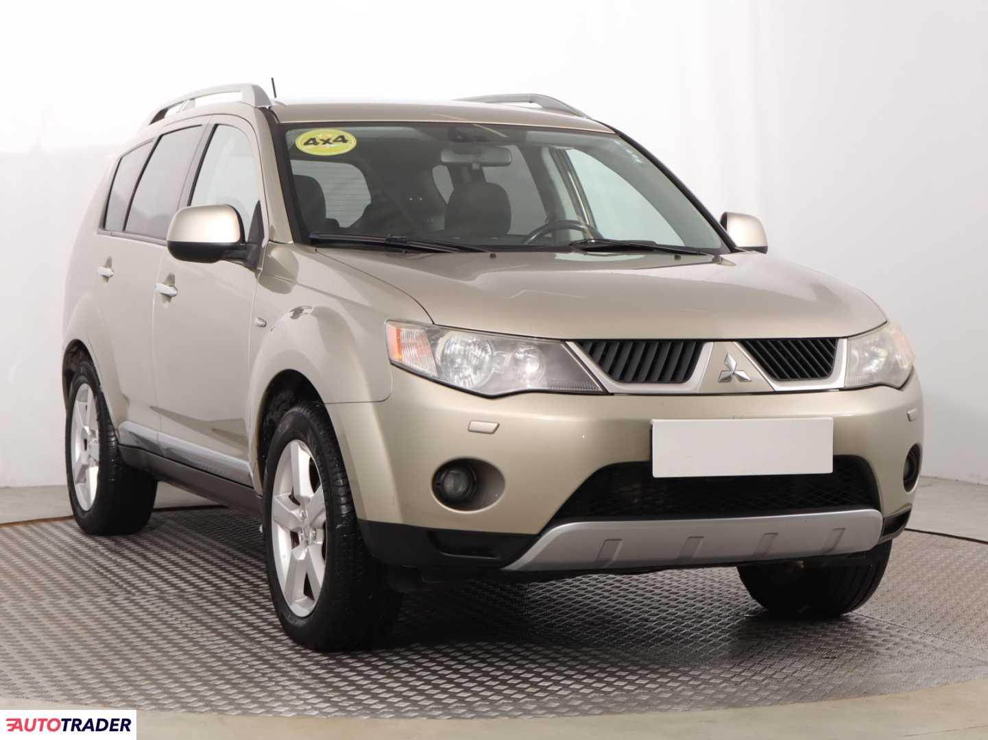 Mitsubishi Outlander 2008 2.0 138 KM