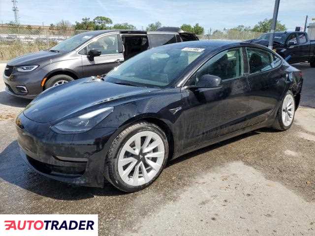 Tesla Model 3 2023