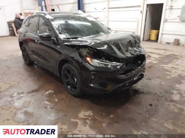 Ford Escape 2.0 benzyna 2023r. (SOUTH BEND)