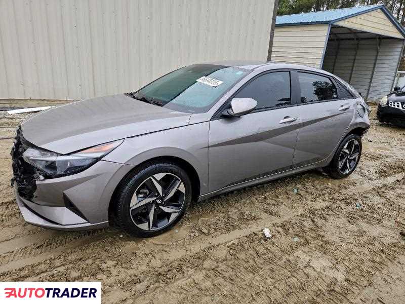 Hyundai Elantra 2023 2