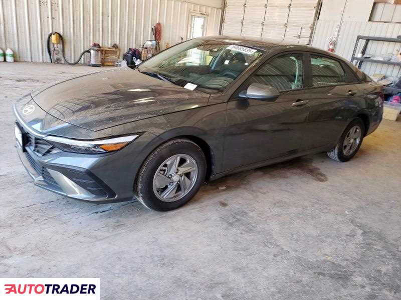 Hyundai Elantra 2025 2