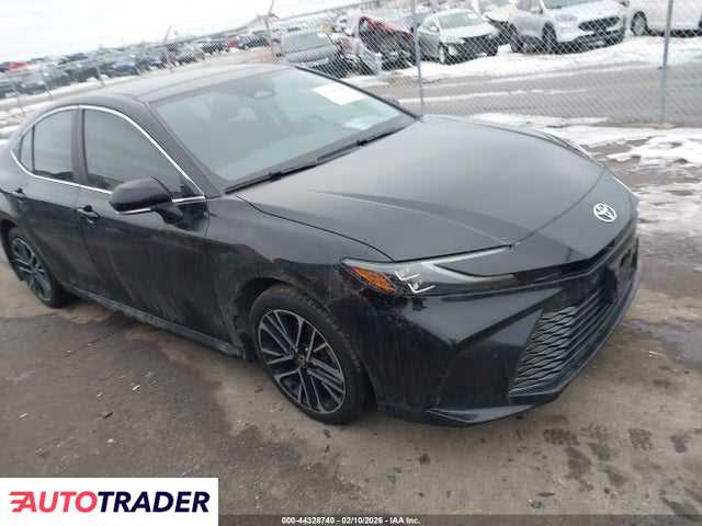 Toyota Camry 2025 2