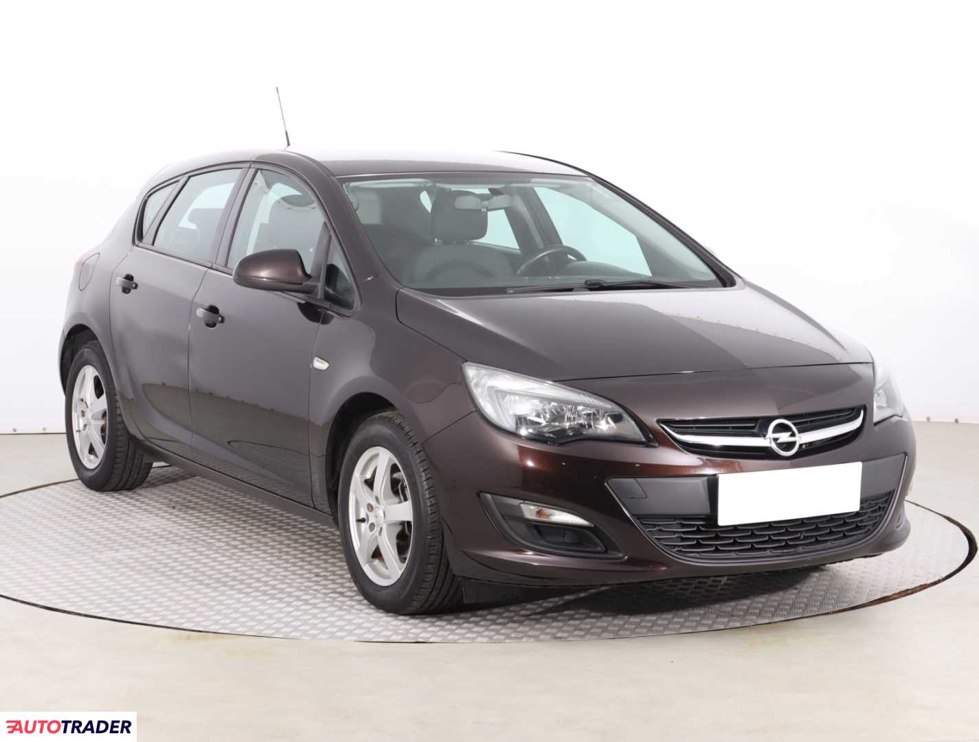 Opel Astra 2013 1.4 118 KM