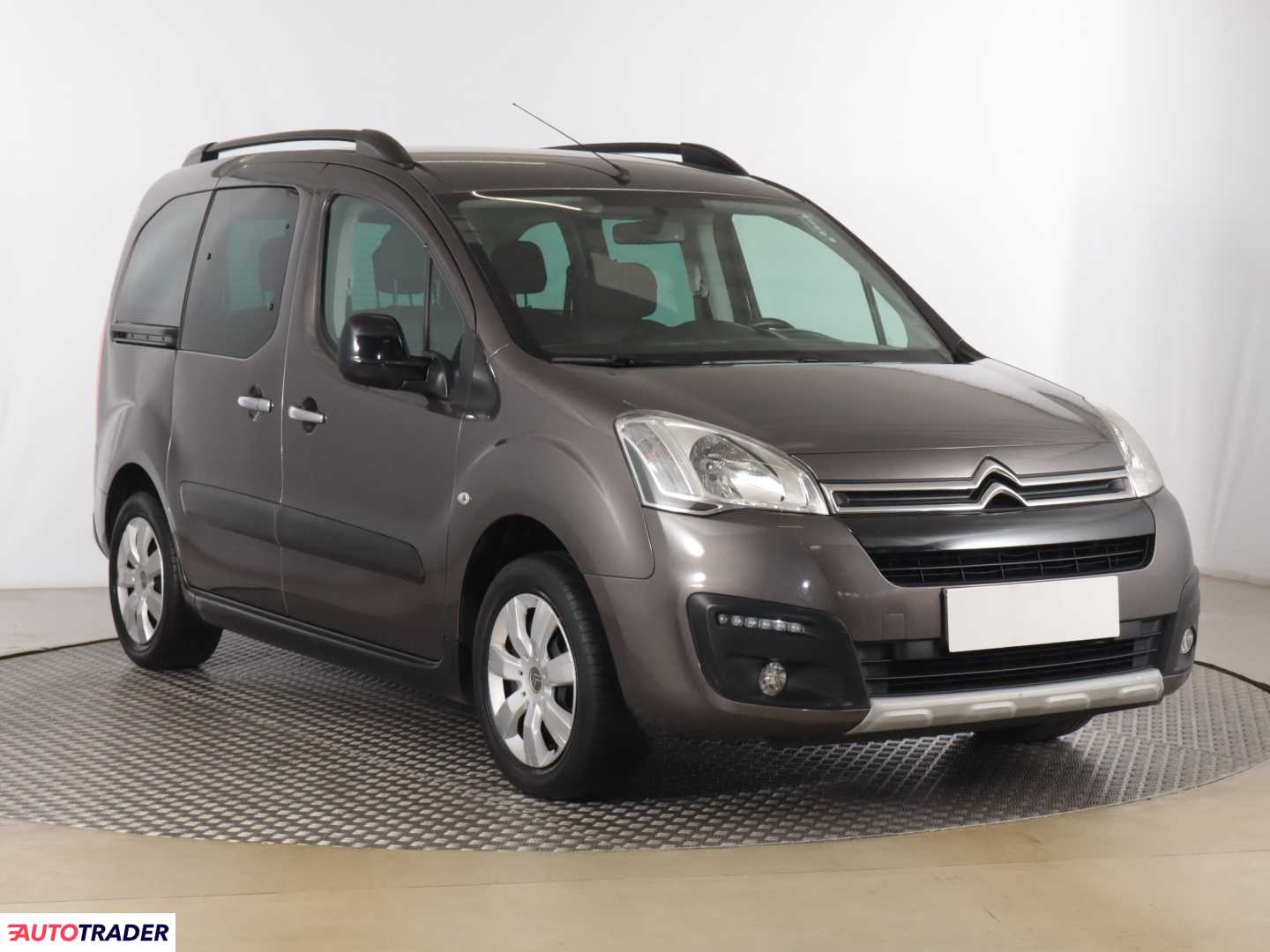 Citroen Berlingo 1.6 118 KM 2016r. (Piaseczno)