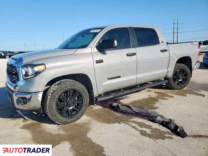 Toyota Tundra 2021 5