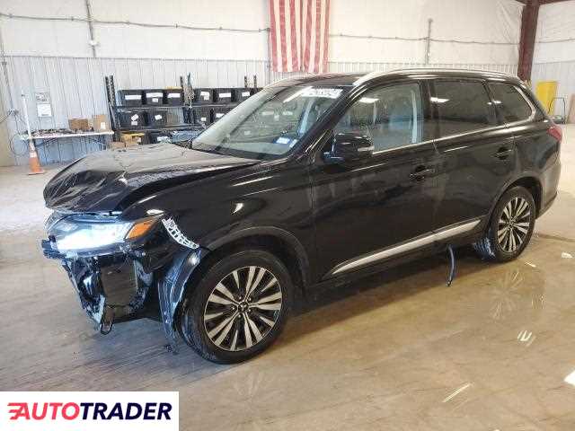 Mitsubishi Outlander 2.0 benzyna 2020r. (SAN ANTONIO)