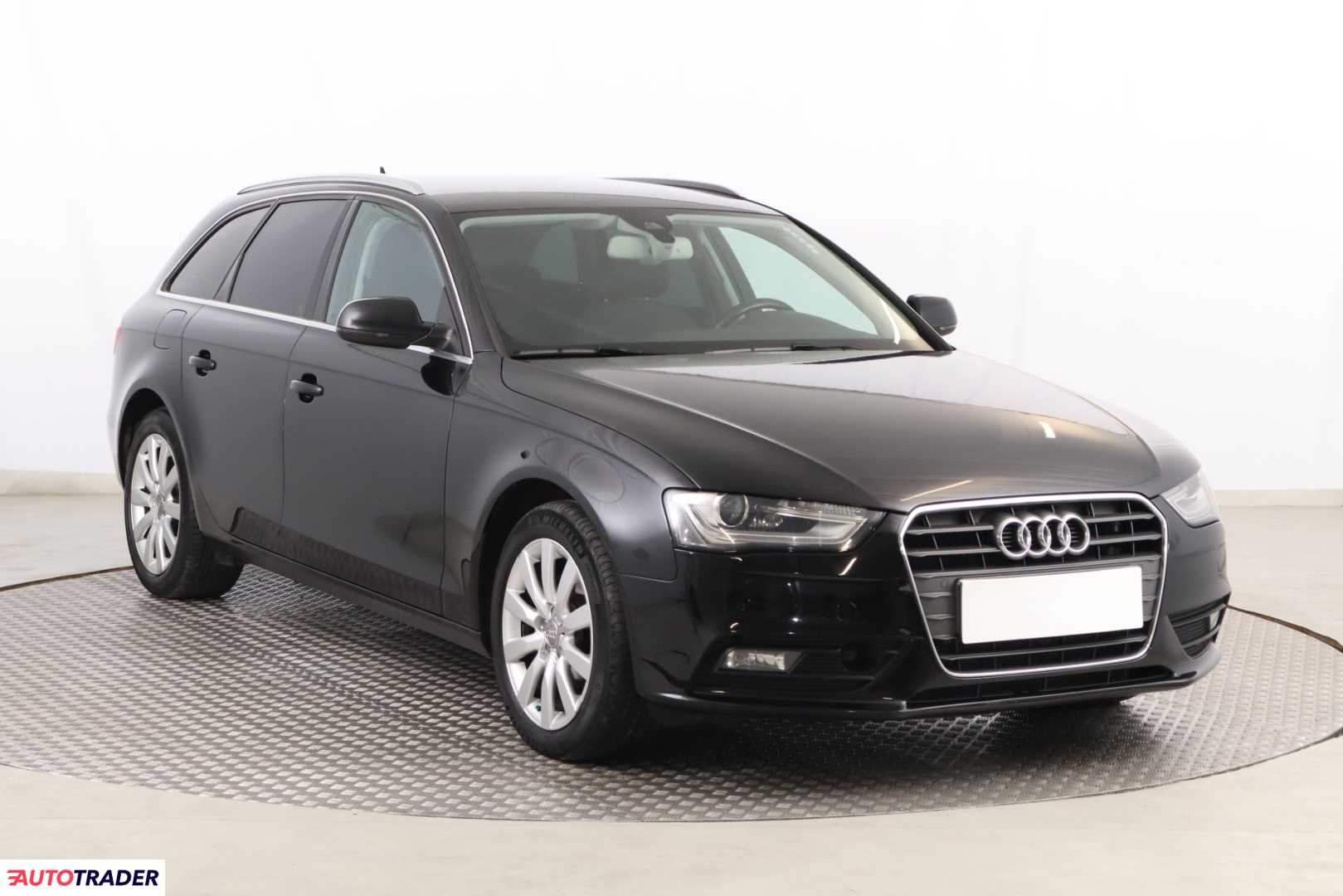 Audi A4 2015 2.0 187 KM Audi A4 2015 2.0 187 KM