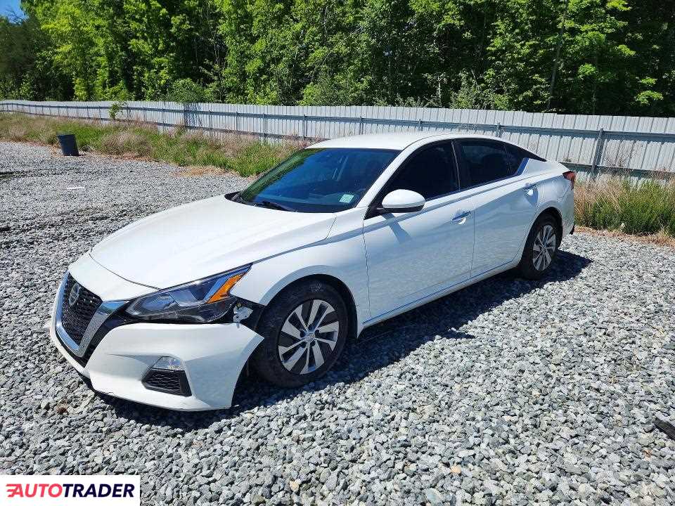 Nissan Altima 2021 2