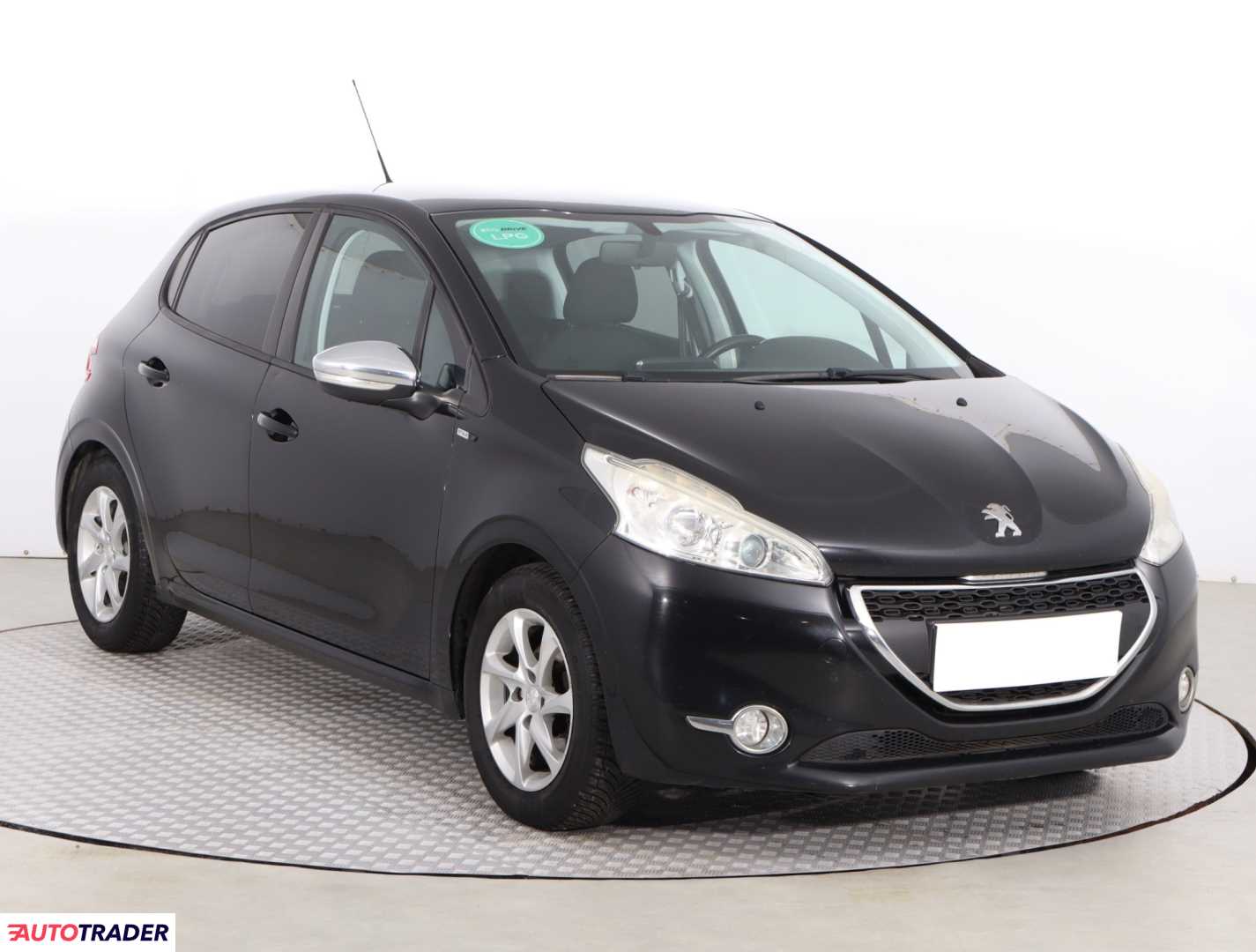 Peugeot 208 2015 1.2 80 KM Peugeot 208 2015 1.2 80 KM