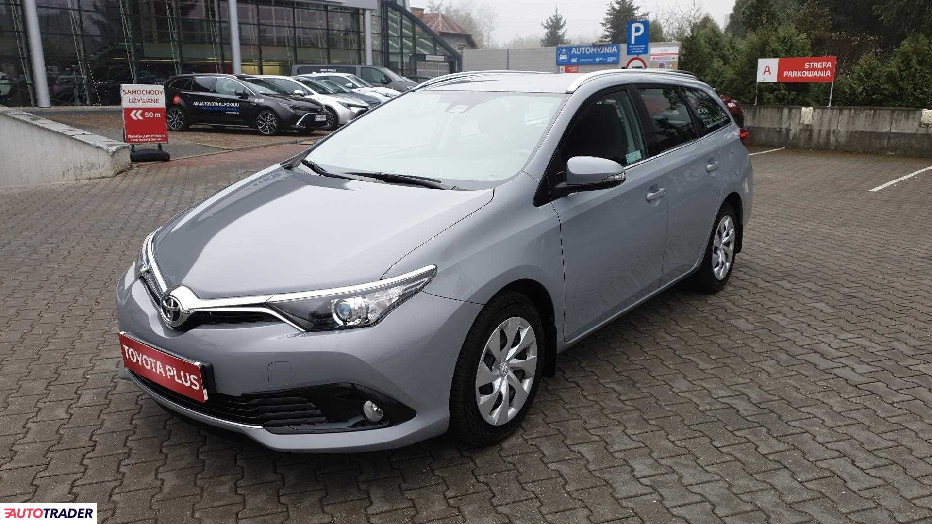Toyota Auris 2018 1.6 132 KM Toyota Auris 2018 1.6 132 KM