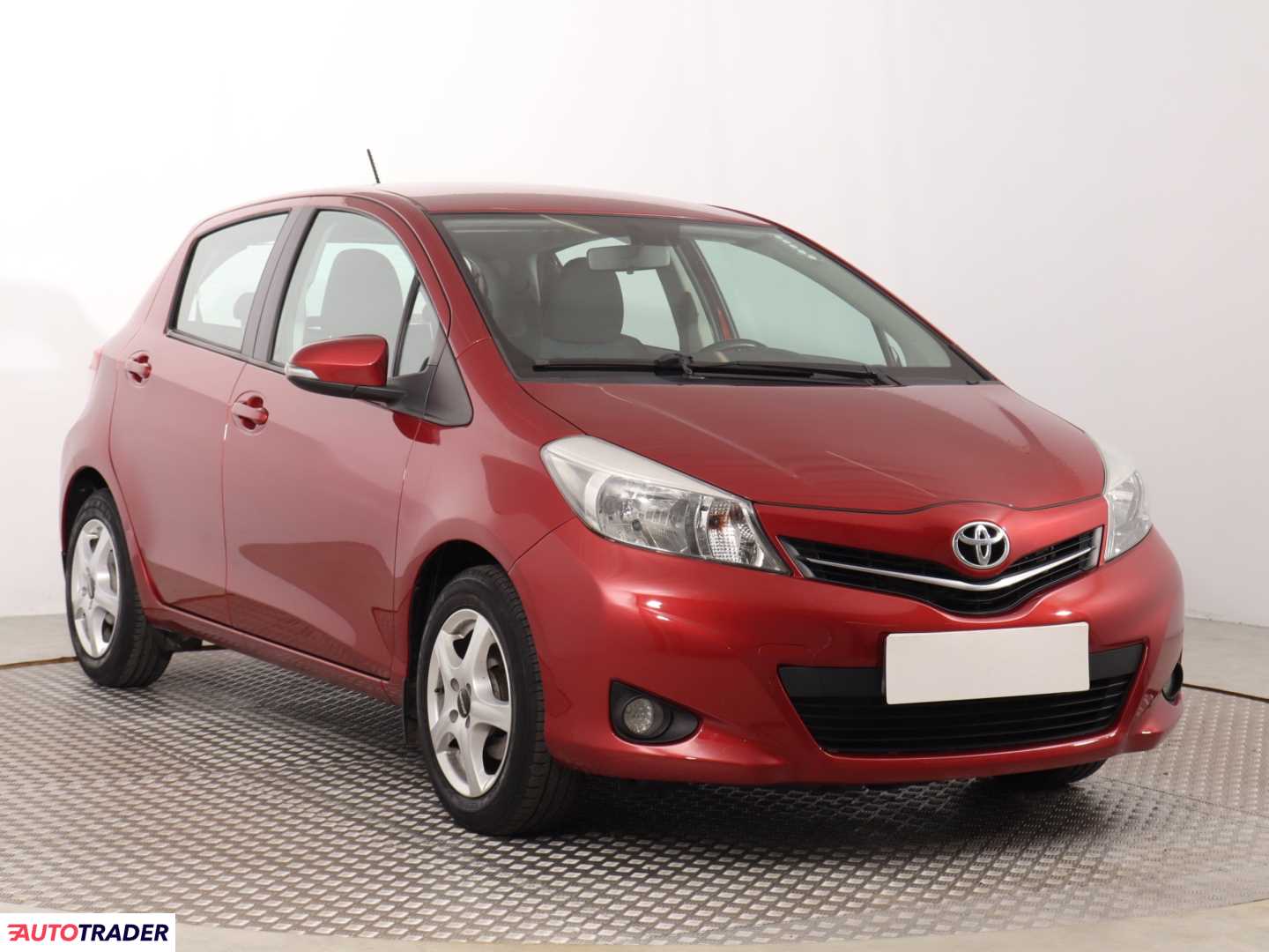 Toyota Yaris 2012 1.3 97 KM Toyota Yaris 2012 1.3 97 KM