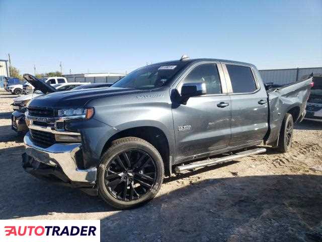 Chevrolet Silverado 2.0 benzyna 2020r. (HASLET)