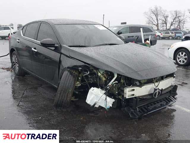 Nissan Altima 2025 2