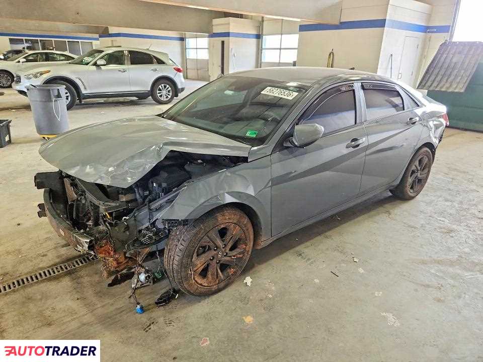 Hyundai Elantra 2023 2