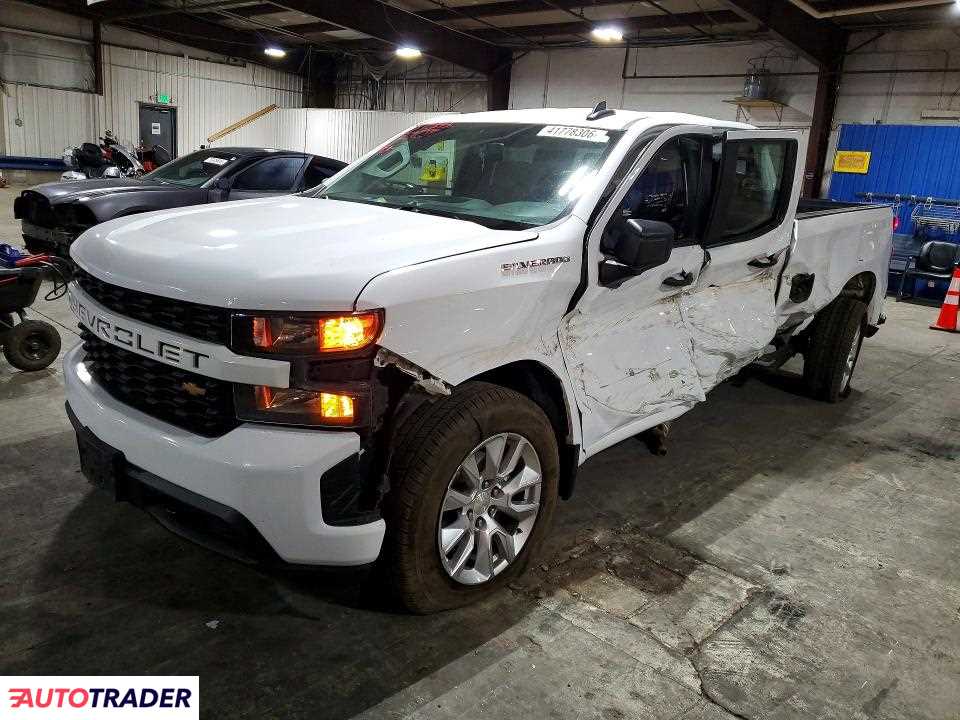 Chevrolet Silverado 2021 2