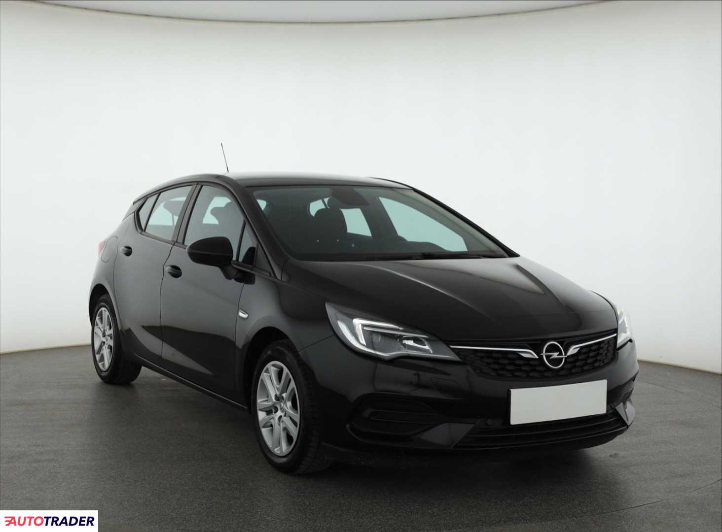 Opel Astra 2020 1.2 128 KM