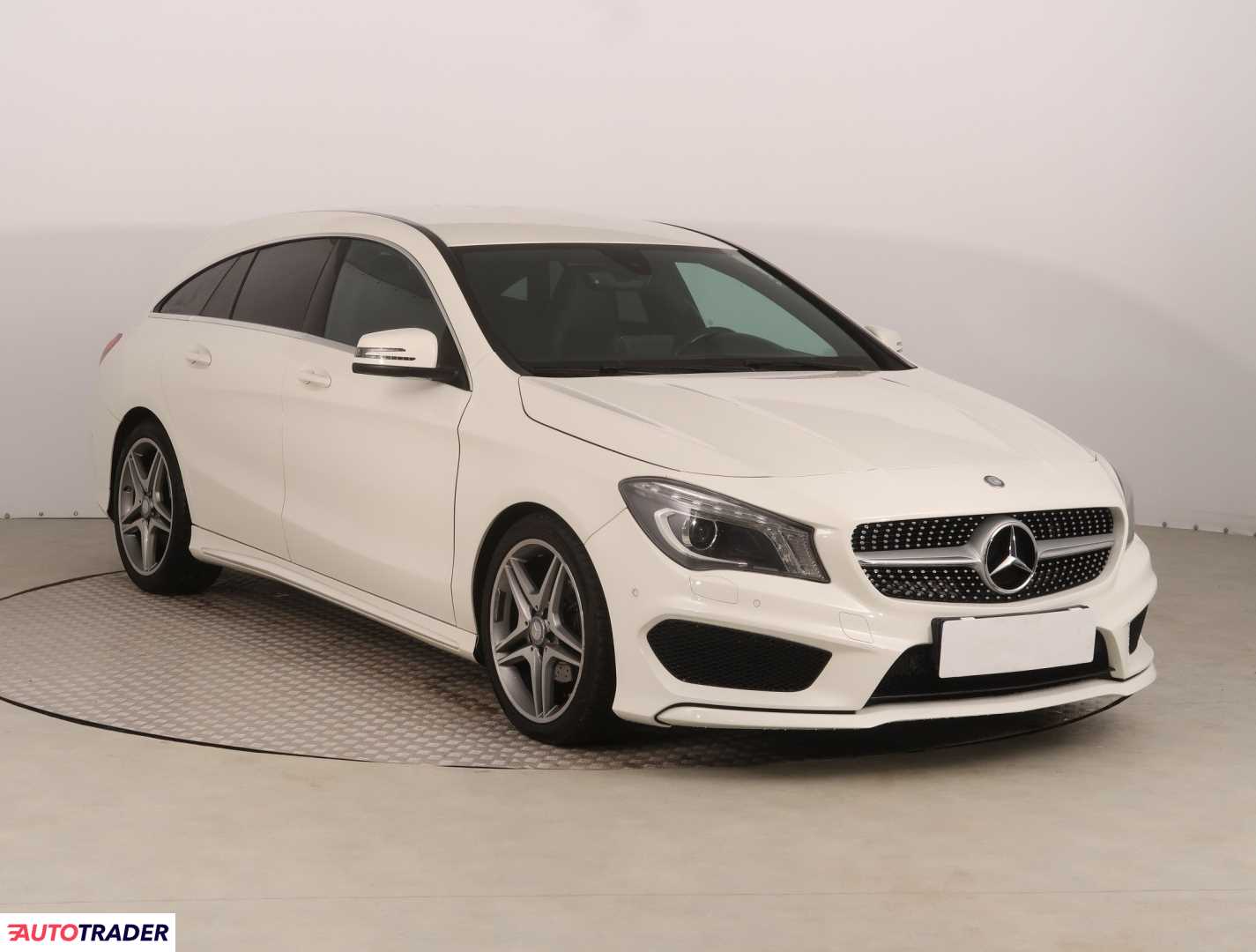 Mercedes Pozostałe 2015 1.6 154 KM