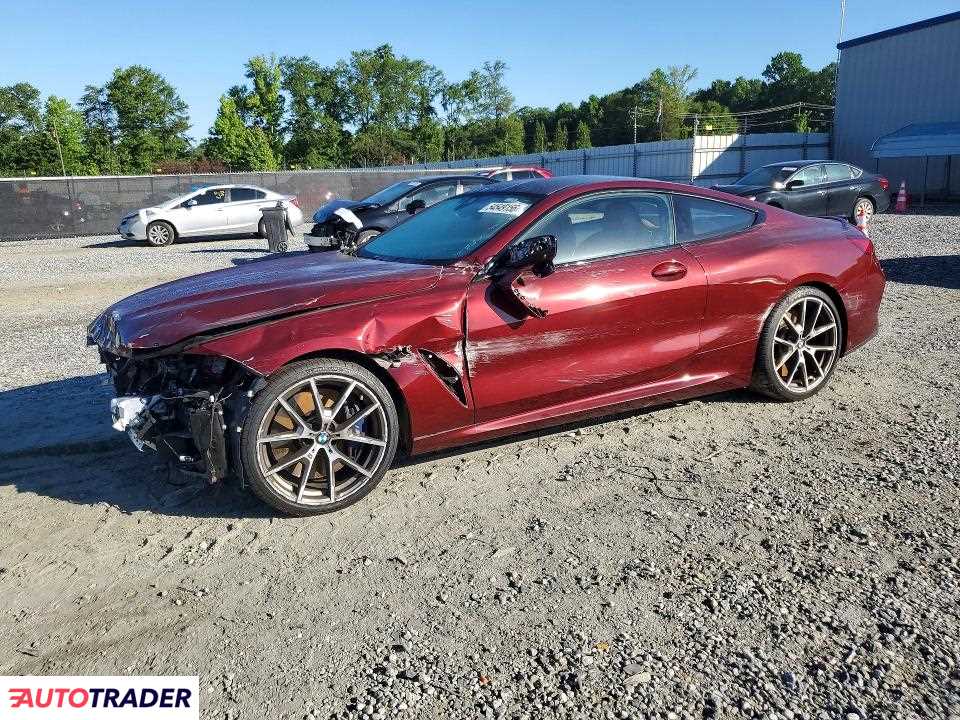 BMW 850 2020 4