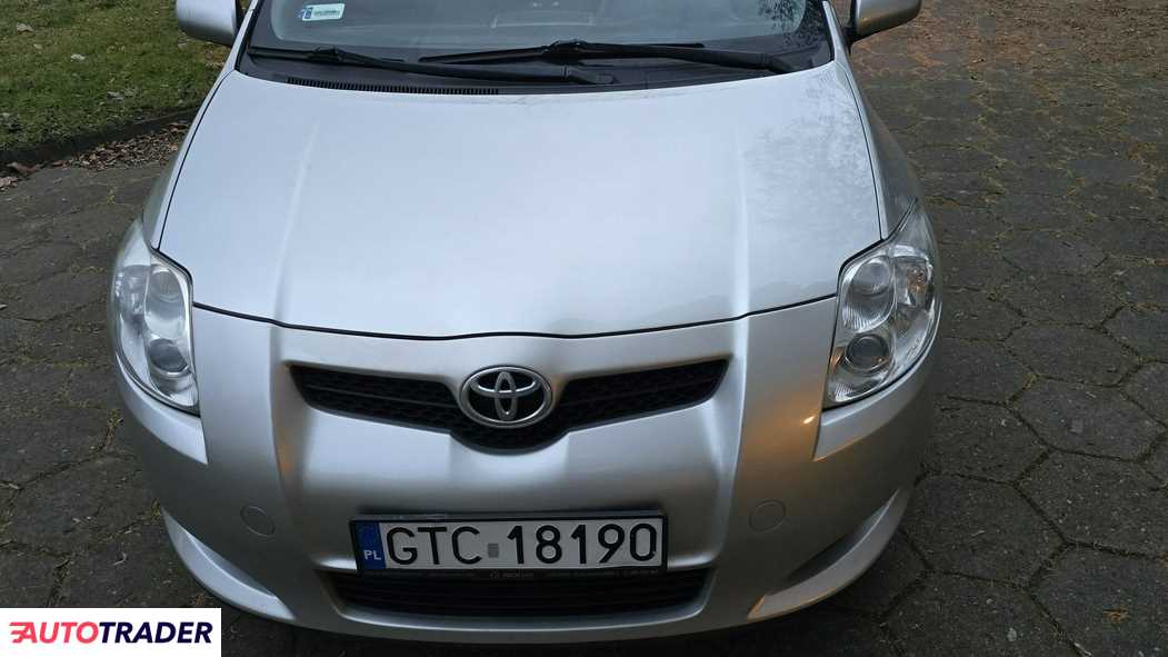 Toyota Auris 2008 1.6 123 KM