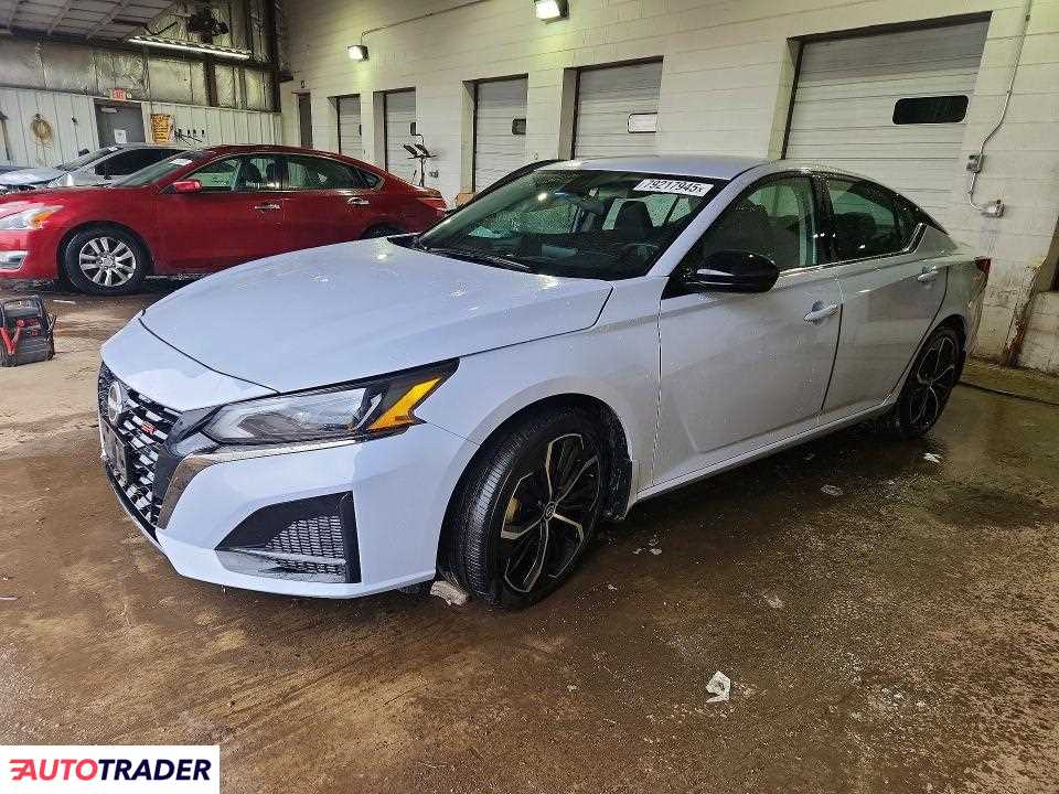 Nissan Altima 2024 2