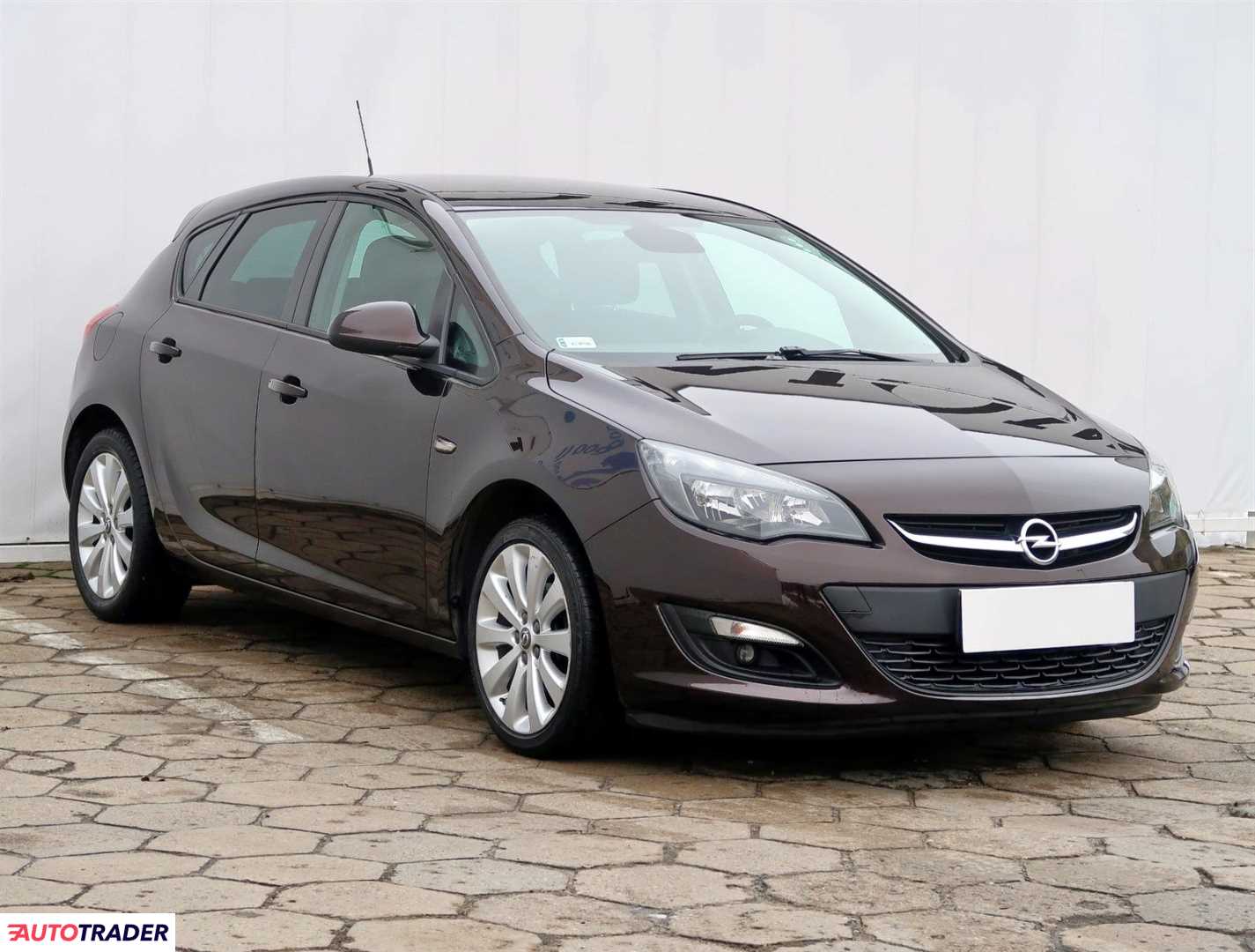 Opel Astra 2014 1.4 118 KM