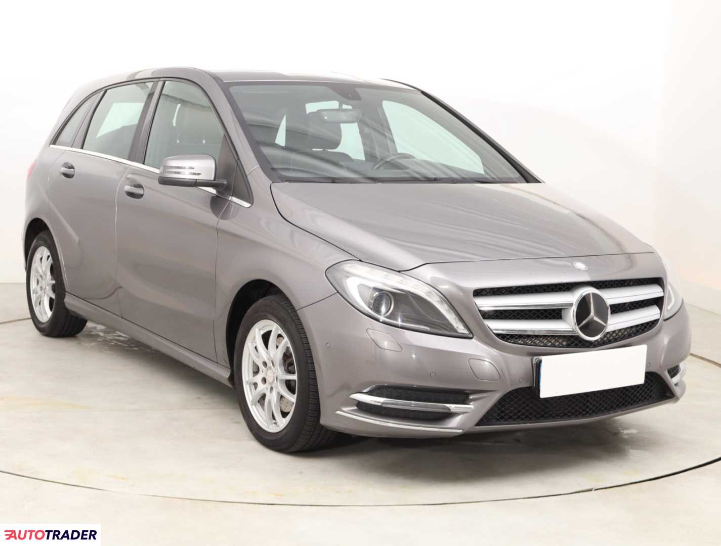 Mercedes B-klasa 2014 1.5 107 KM