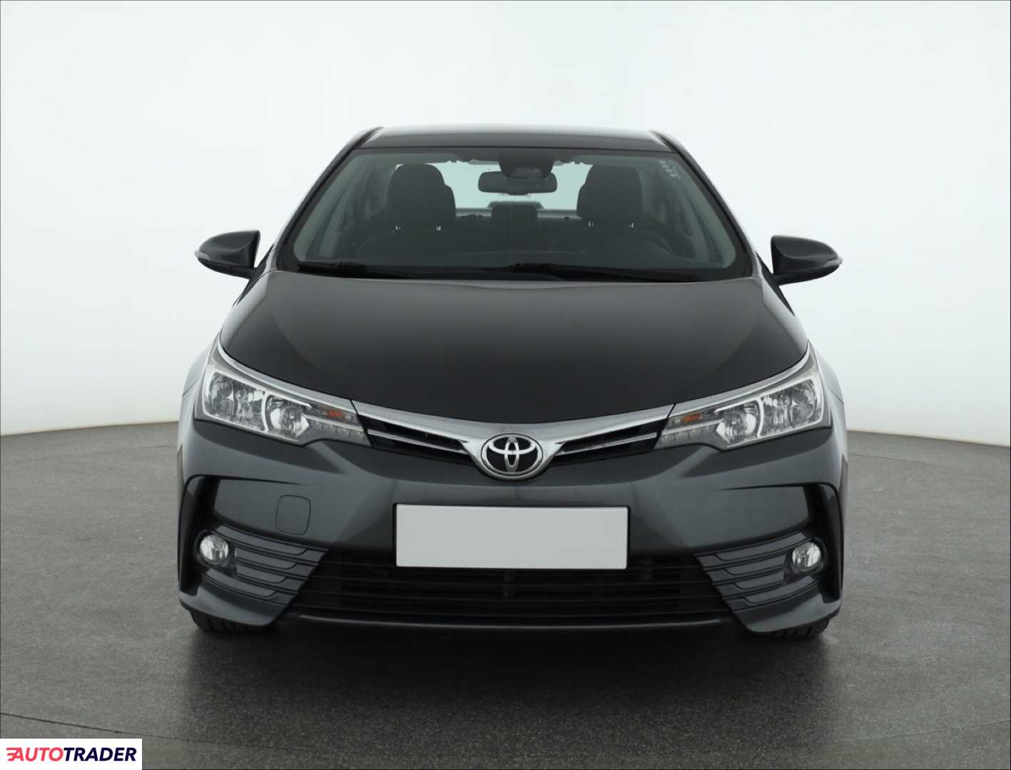 Toyota Corolla 1.6 130 KM 2018r. (Piaseczno)