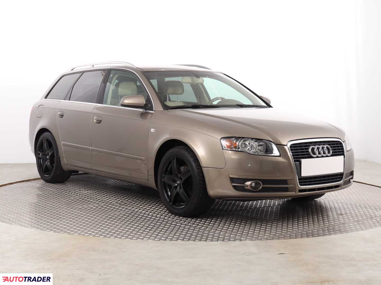 Audi A4 2006 2.0 128 KM