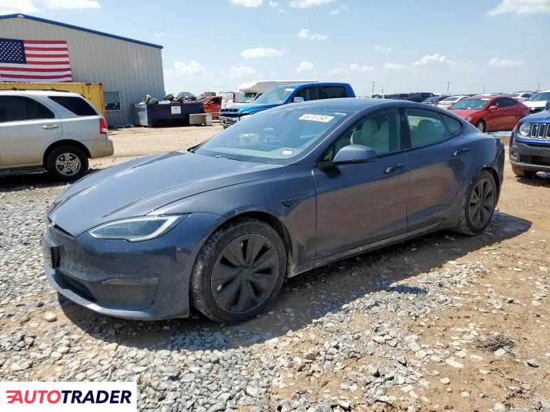 Tesla Model S 2022